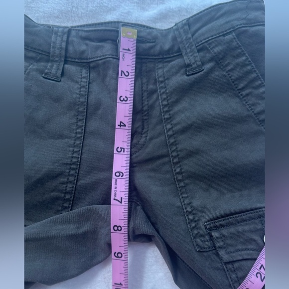 Joie So Real Skinny Green Pants with Sleek Stretch Fit - Picture 10 of 16